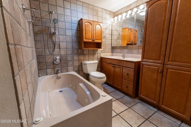 7110 E 34th Street E, Tucson, AZ 85710