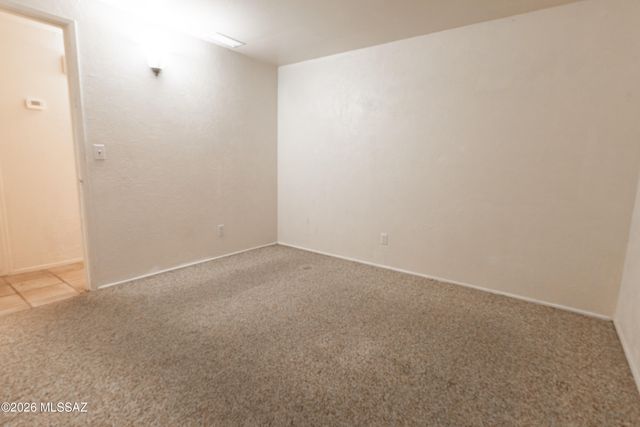7110 E 34th Street E, Tucson, AZ 85710