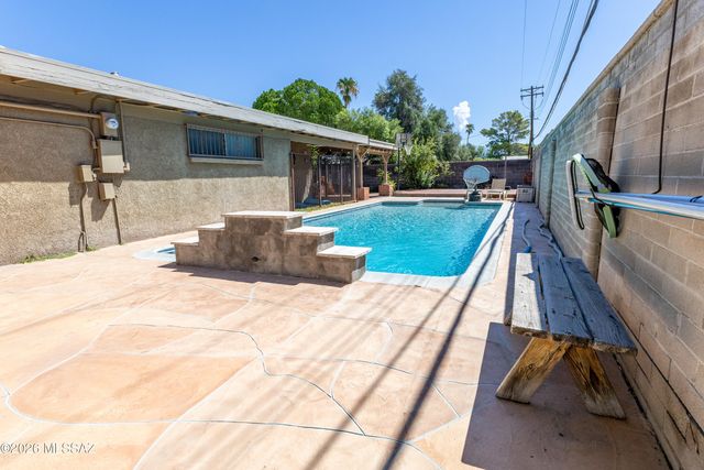 7110 E 34th Street E, Tucson, AZ 85710
