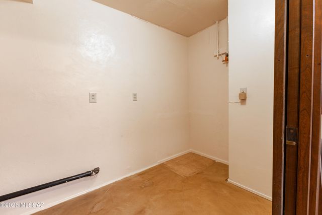 7110 E 34th Street E, Tucson, AZ 85710