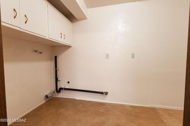 7110 E 34th Street E, Tucson, AZ 85710