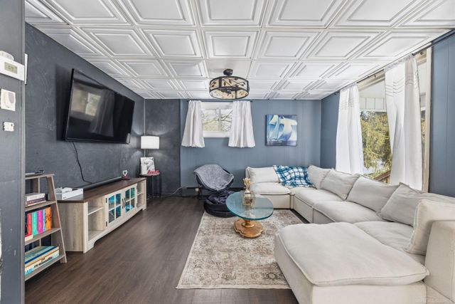 3165 10th Avenue, Port Huron, MI 48060