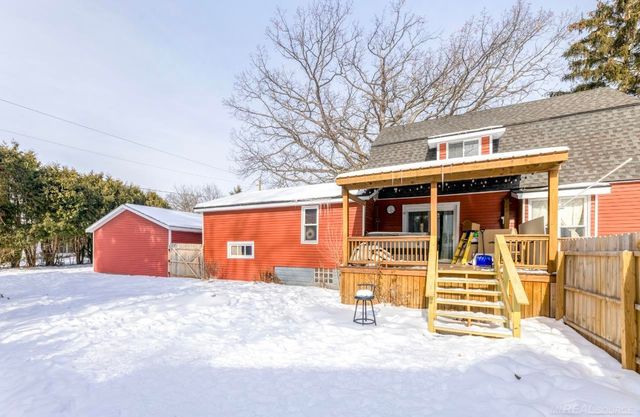 3165 10th Avenue, Port Huron, MI 48060