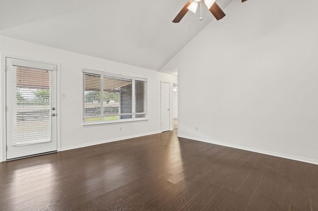 503 Dover LN, Round Rock, TX 78664