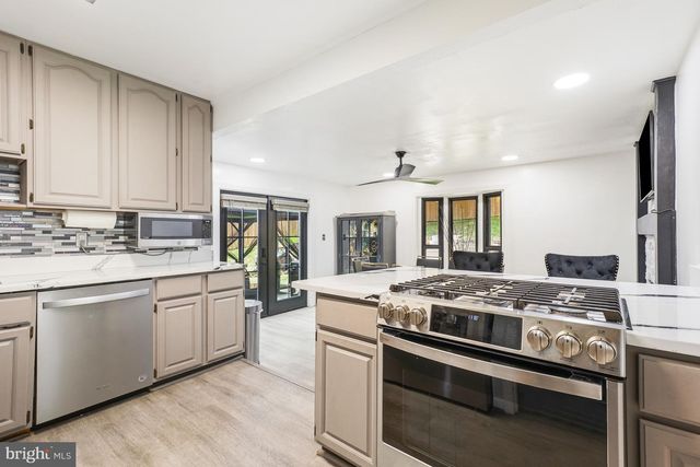 4313 IVY GLEN RD, Silver Spring, MD 20906