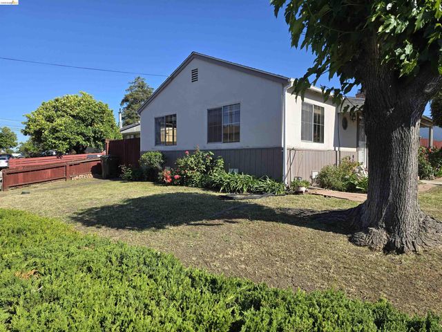 132 Campbell Ave, Antioch, CA 94509