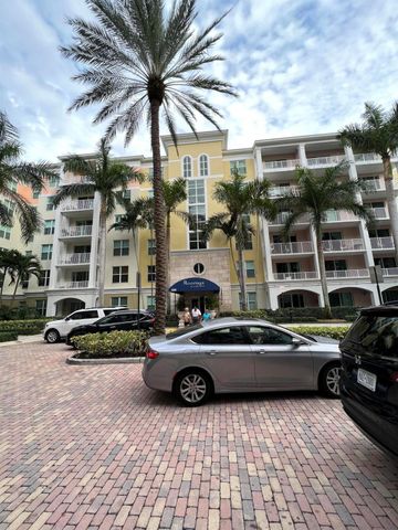 806 E Windward Way 216, Lantana, FL 33462