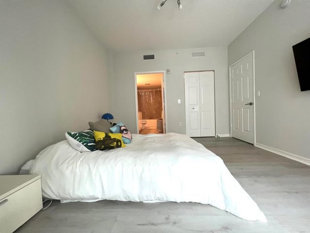 806 E Windward Way 216, Lantana, FL 33462