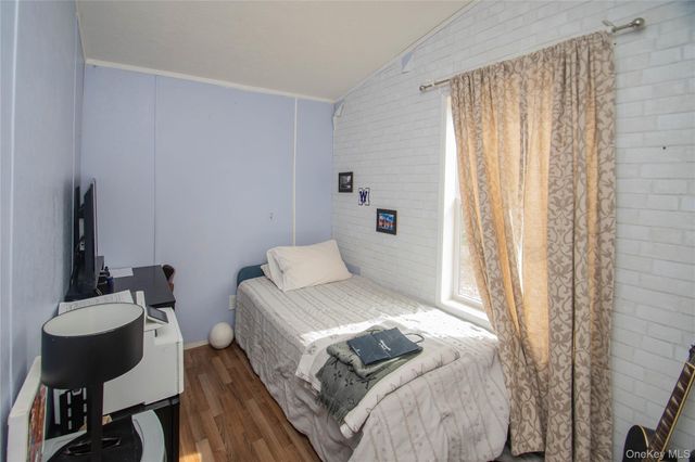 9 Lily Court, Highland Mills, NY 10930