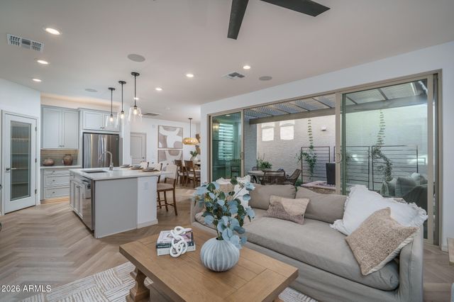 13487 N 156TH Lane, Surprise, AZ 85379