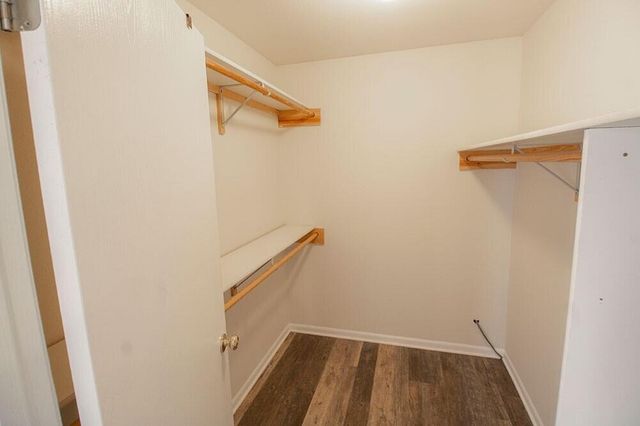 1603 E SMILEY LN, Columbia, MO 65202