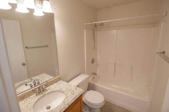 1603 E SMILEY LN, Columbia, MO 65202