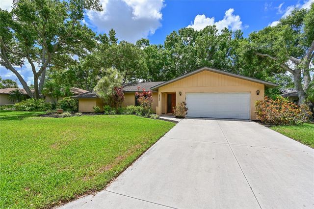 4322 PASADENA COURT, Sarasota, FL 34233