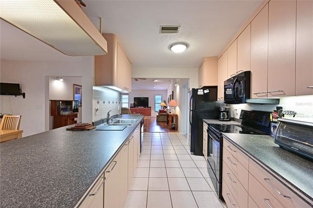 4322 PASADENA COURT, Sarasota, FL 34233