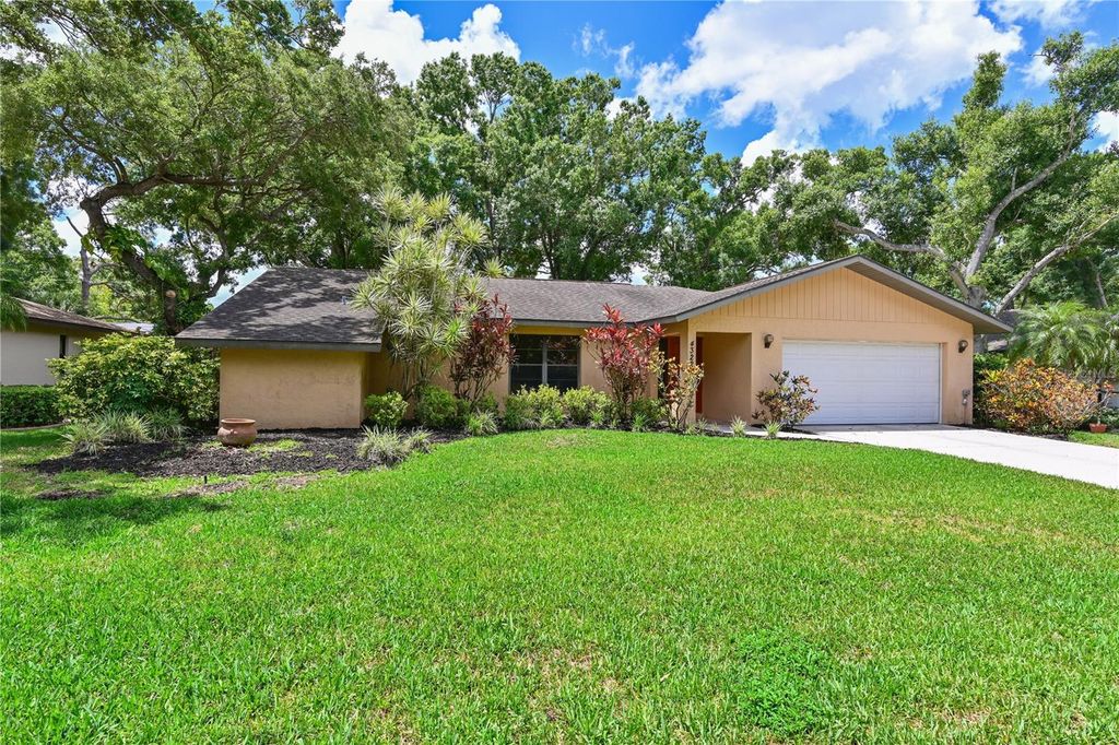 4322 PASADENA COURT, Sarasota, FL 34233