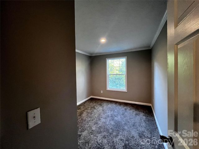 3153 Bear Trail Drive, Lenoir, NC 28645
