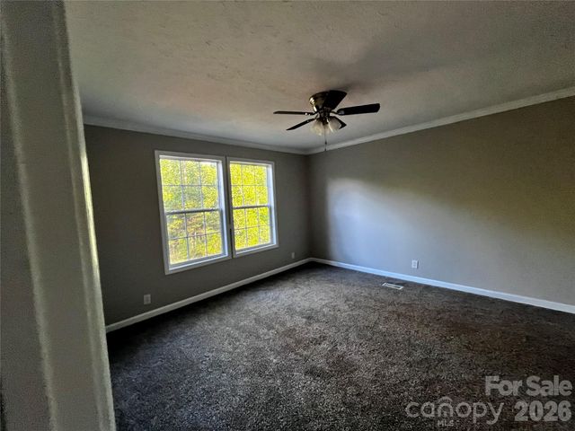 3153 Bear Trail Drive, Lenoir, NC 28645