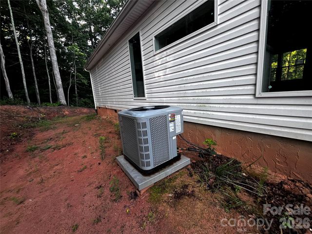 3153 Bear Trail Drive, Lenoir, NC 28645