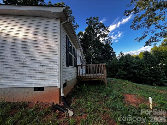 3153 Bear Trail Drive, Lenoir, NC 28645
