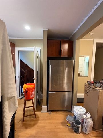 22 Centre St 3, Cambridge, MA 02139