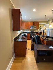 22 Centre St 3, Cambridge, MA 02139