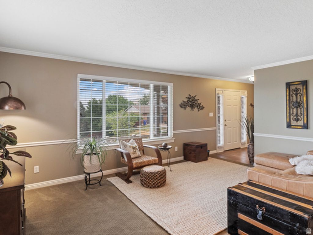557 S MOSS HILL DR, Bountiful, UT 84010 — photo 3