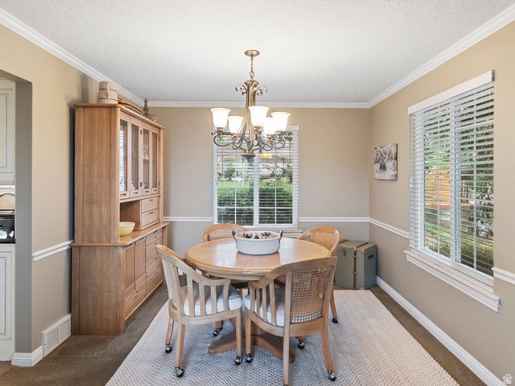 557 S MOSS HILL DR, Bountiful, UT 84010 — photo 5