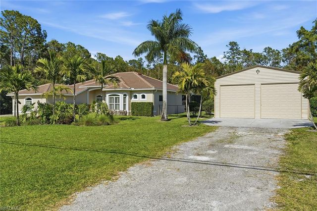 25483 Luci DR, Bonita Springs, FL 34135
