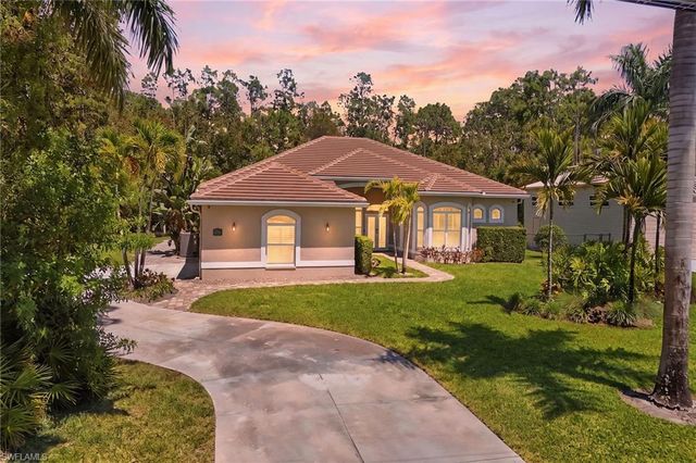 25483 Luci DR, Bonita Springs, FL 34135