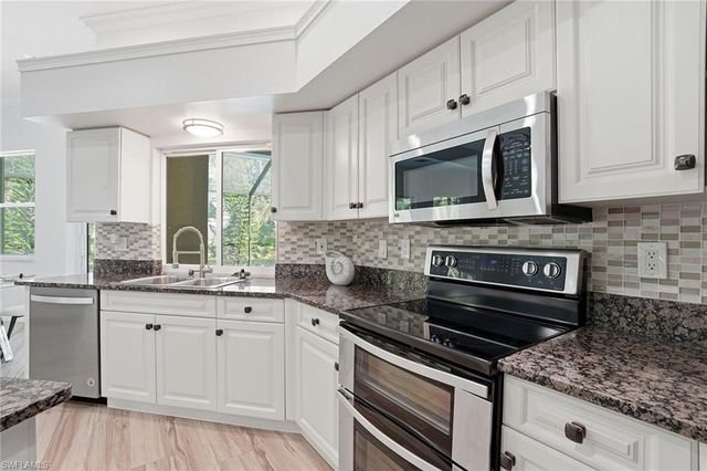 25483 Luci DR, Bonita Springs, FL 34135