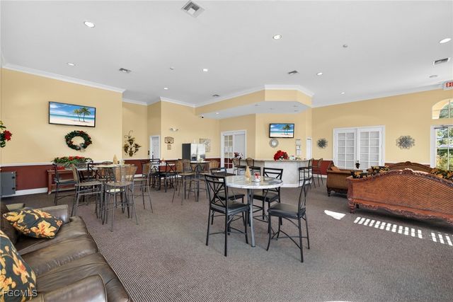 15585 Ocean Walk CIR 215, Fort Myers, FL 33908