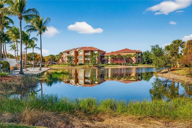 15585 Ocean Walk CIR 215, Fort Myers, FL 33908