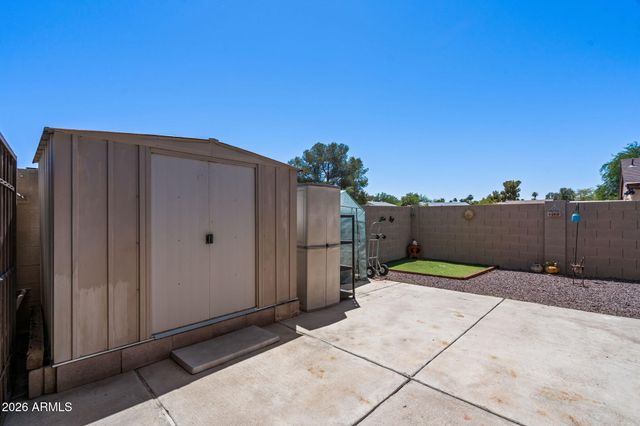 421 E BEHREND Drive E, Phoenix, AZ 85024