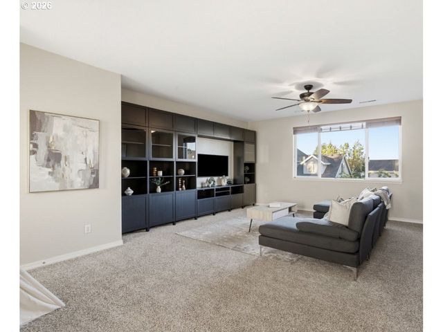 23832 Sw HERON LAKES Dr, Sherwood, OR 97140