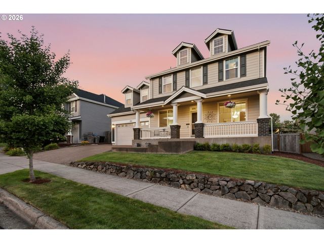 23832 Sw HERON LAKES Dr, Sherwood, OR 97140