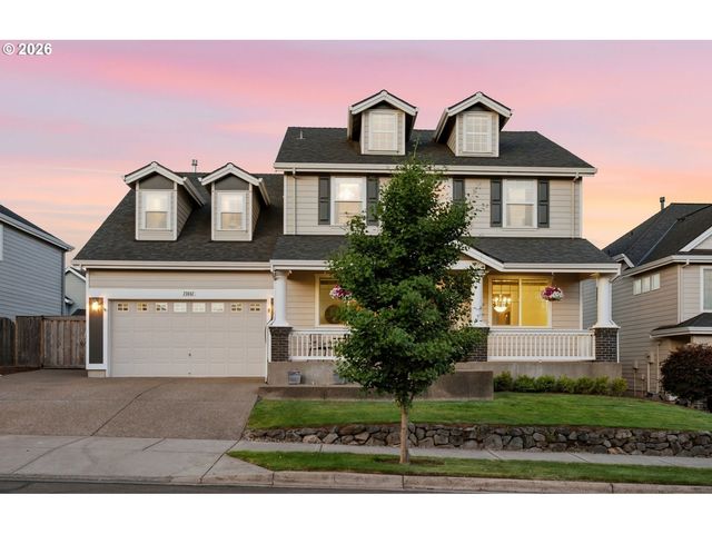 23832 Sw HERON LAKES Dr, Sherwood, OR 97140
