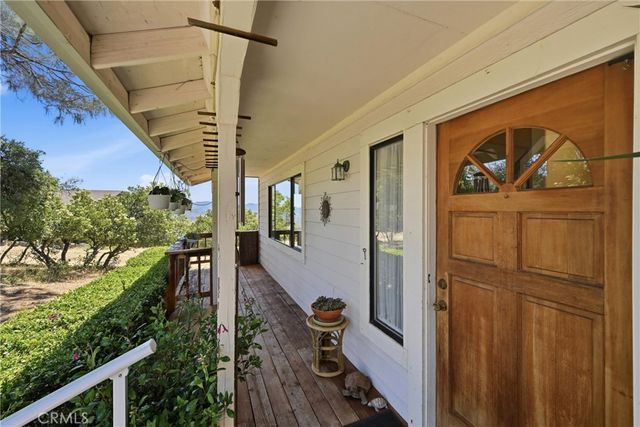 18522 Sentinel Court, Hidden Valley Lake, CA 95467