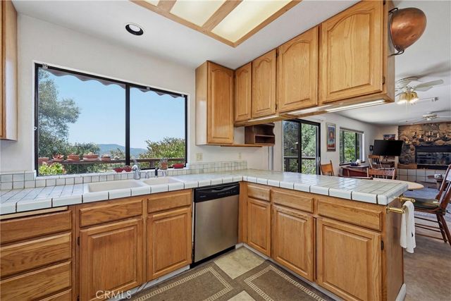 18522 Sentinel Court, Hidden Valley Lake, CA 95467