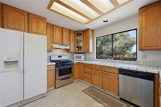 18522 Sentinel Court, Hidden Valley Lake, CA 95467