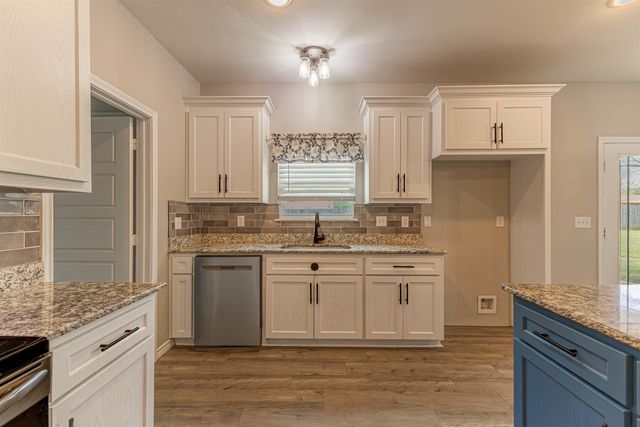 315 Ridge Ln, Kilgore, TX 75662