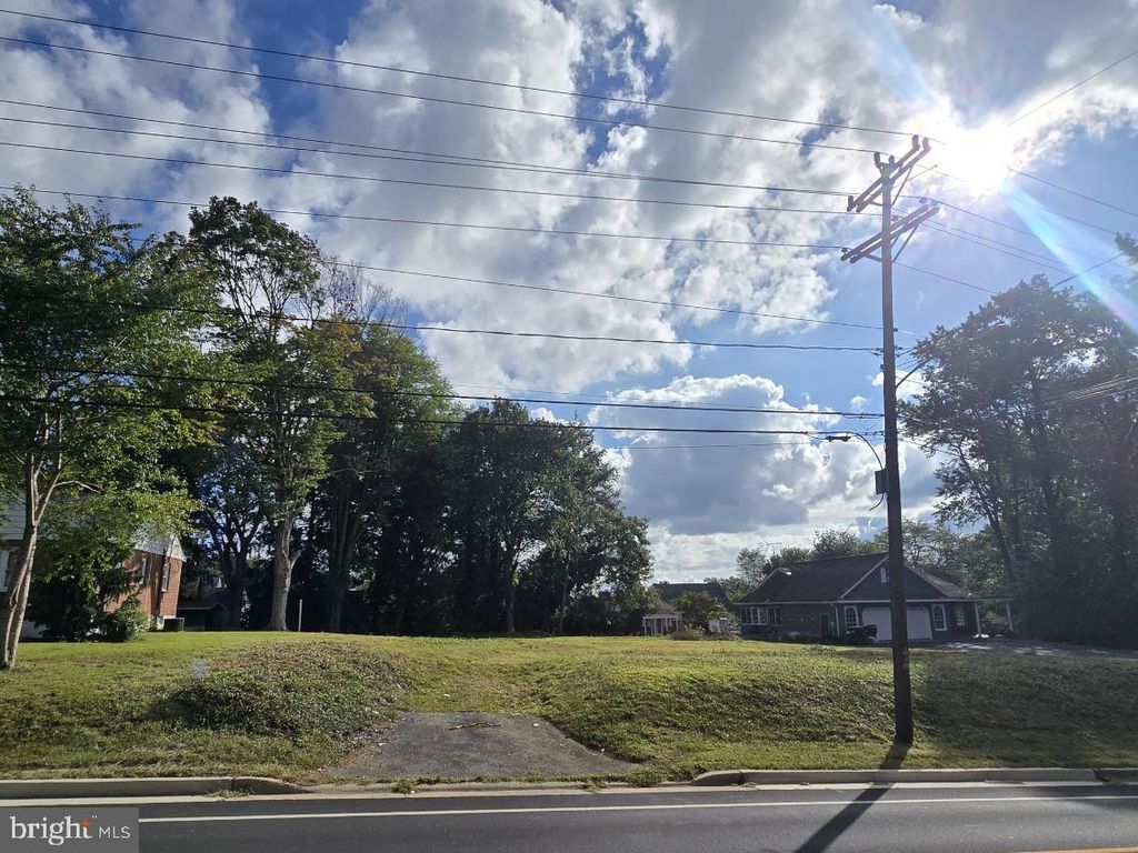2503A DUNCAN RD, Wilmington, DE 19808