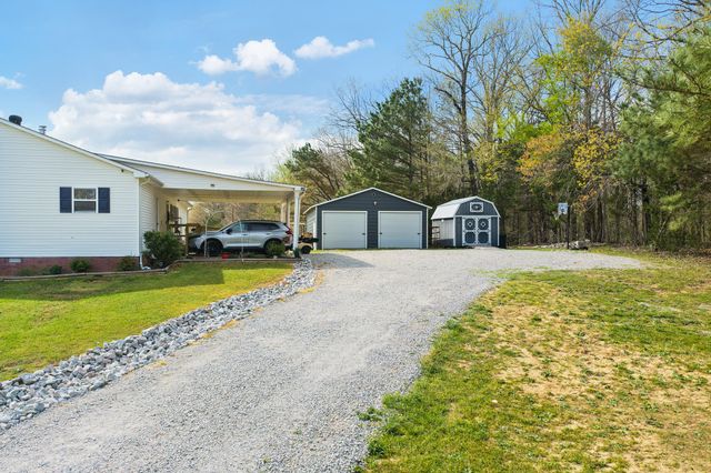 55 Sunshine Cv, Scotts Hill, TN 38374