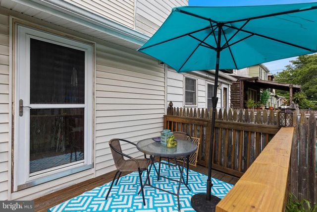 340 E UNION ST, Burlington, NJ 08016
