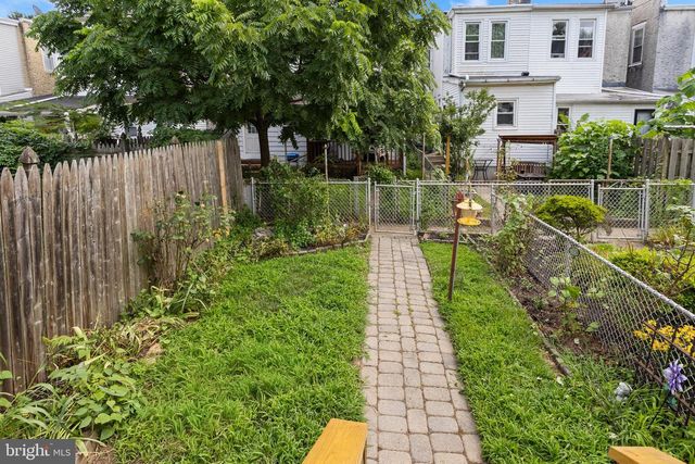 340 E UNION ST, Burlington, NJ 08016