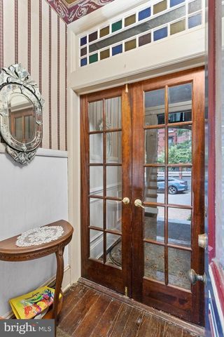 340 E UNION ST, Burlington, NJ 08016