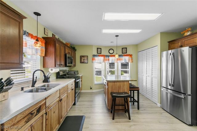 20670 River DR, Estero, FL 33928