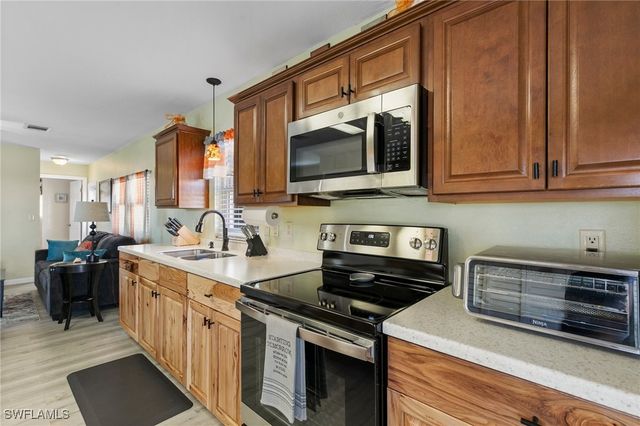 20670 River DR, Estero, FL 33928