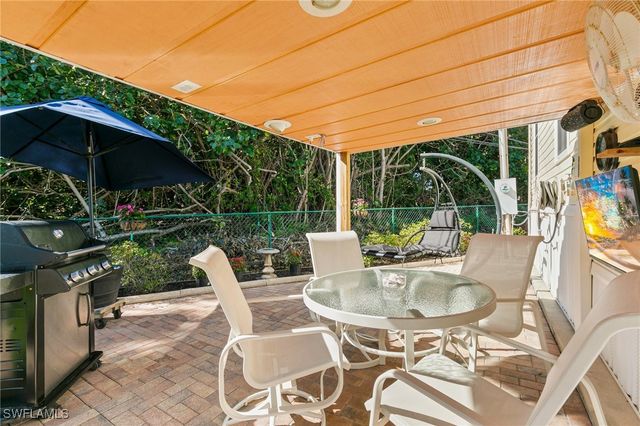 20670 River DR, Estero, FL 33928