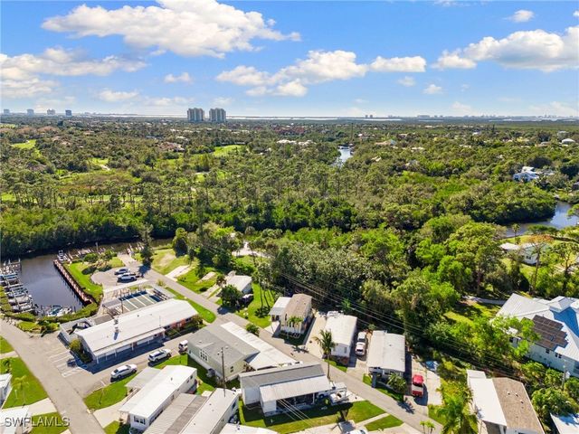 20670 River DR, Estero, FL 33928