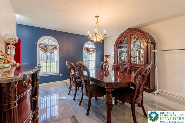 2170 Clearview, Coplay Boro, PA 18037